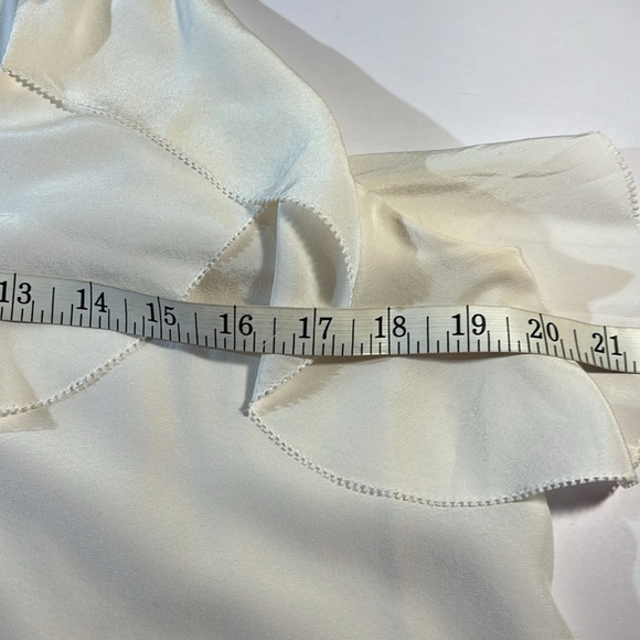 NWOT Lilly Pulitzer 💯 Silk Flounce Ruffle Romantic Sleeveless Blouse M - Picture 7 of 10